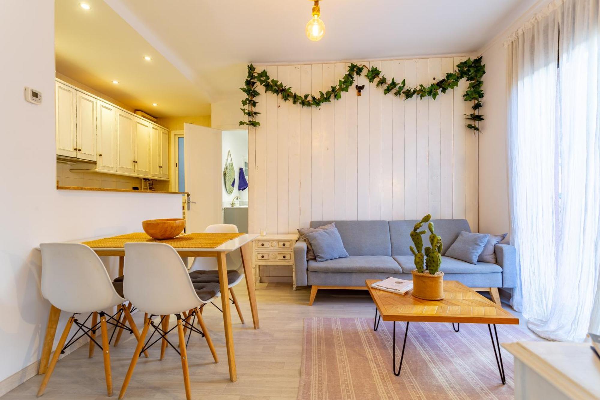 Cosy Apartment. 10Min Walk To The Beach & Train Tarragona Exterior foto